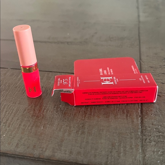 Carolina Herrera Bundle-NWT - Picture 7 of 15